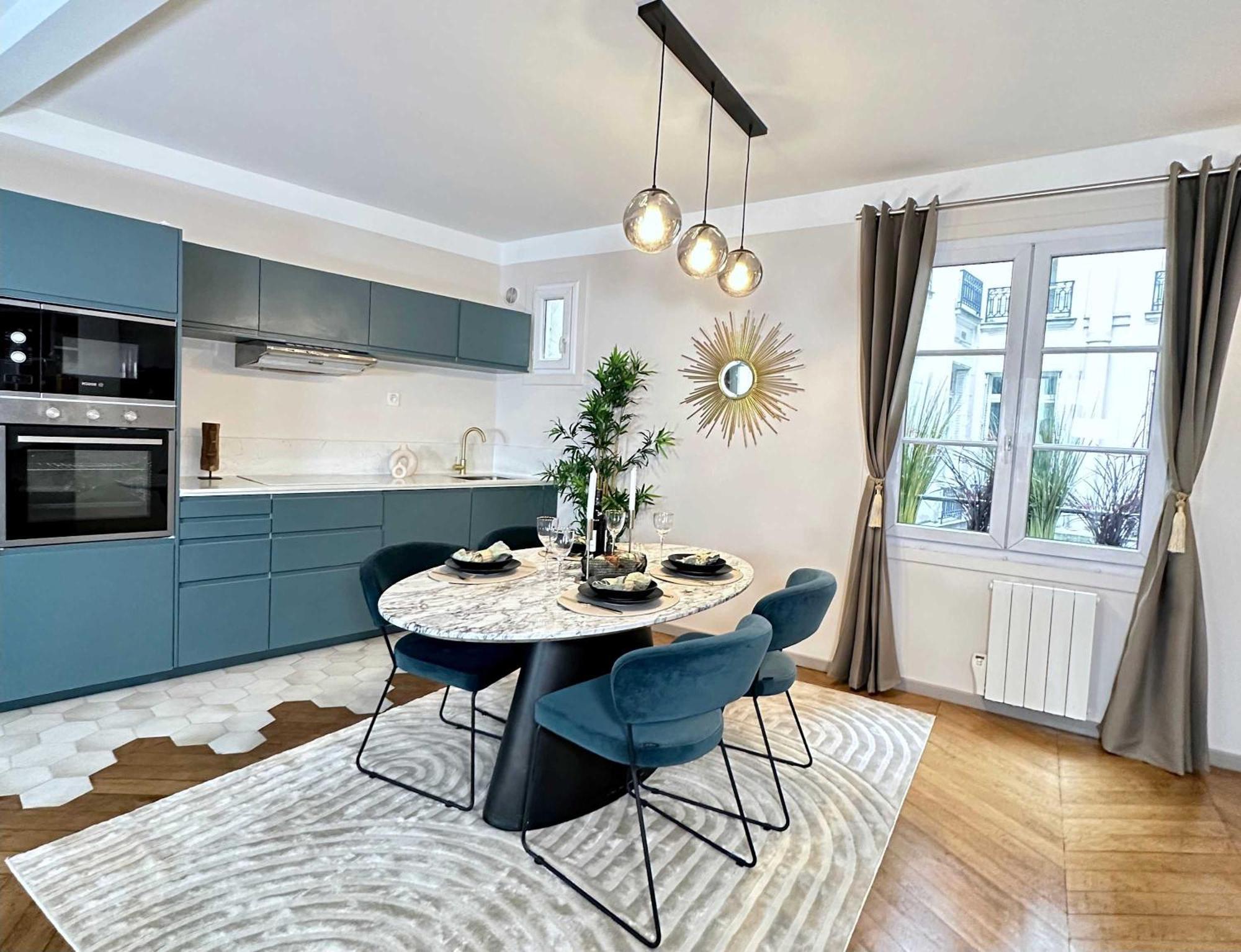 Typical Luxurious Parisian Getaway Appartement